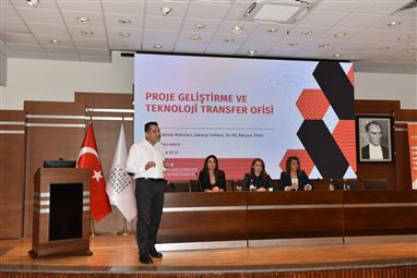 İAOSB’de Üniversite–Sanayi İş Birliği Toplantısı